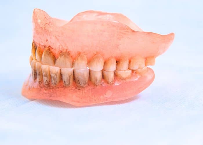 Risks-dentures Risks-dentures